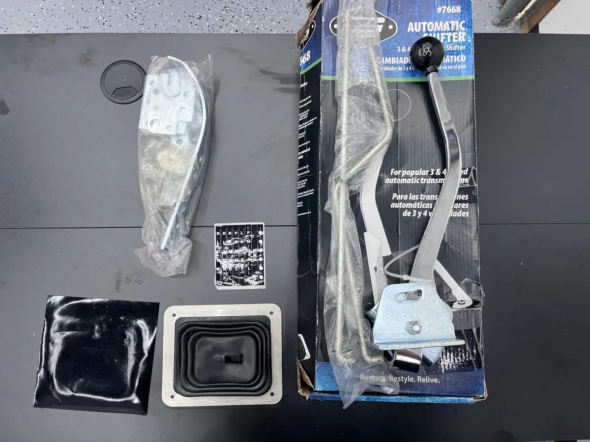 Mr. Gasket 7668 Floor Shifter – Universal 3-4 Speed – New Open Box 1