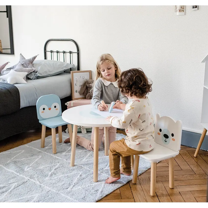 Polar Table And Chairs 1