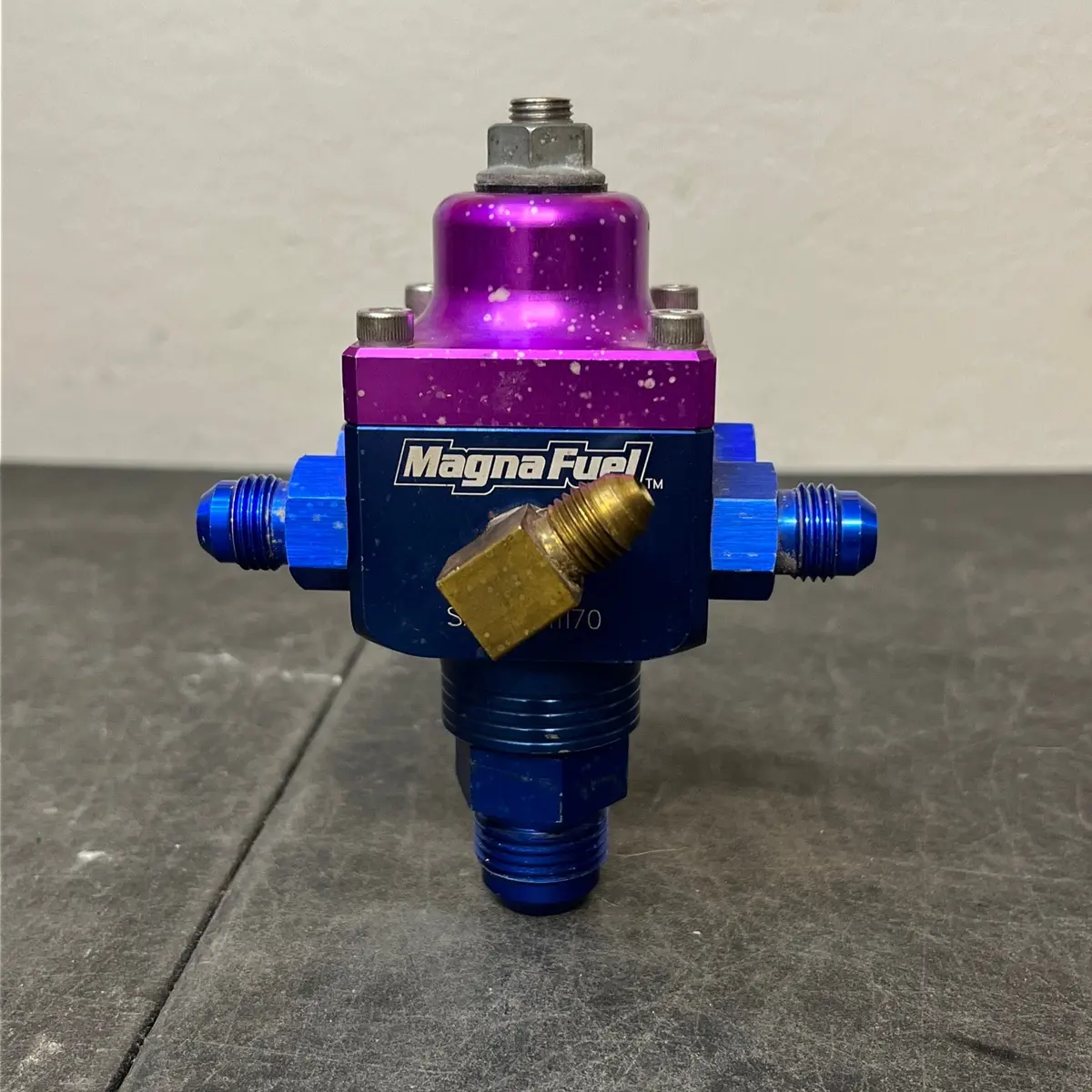 Magnafuel 4 Port Regulator 6-9 Psi 1
