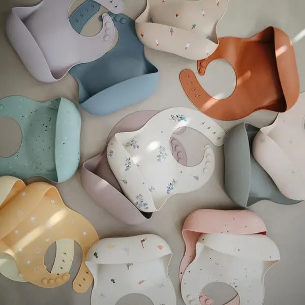 Silicone Bib Various Colours 1