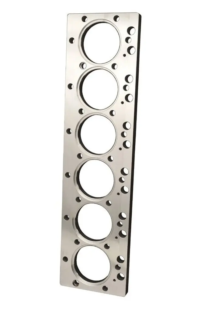 Bean Machine 6.7 Cummins Common Rail 1" Deck Plate 1