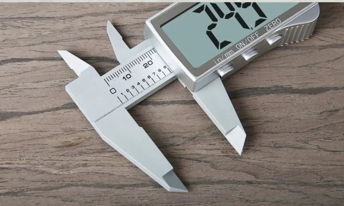 Digital Caliper 0-150Mm Industrial Level Caliper Boxed Full Screen 1