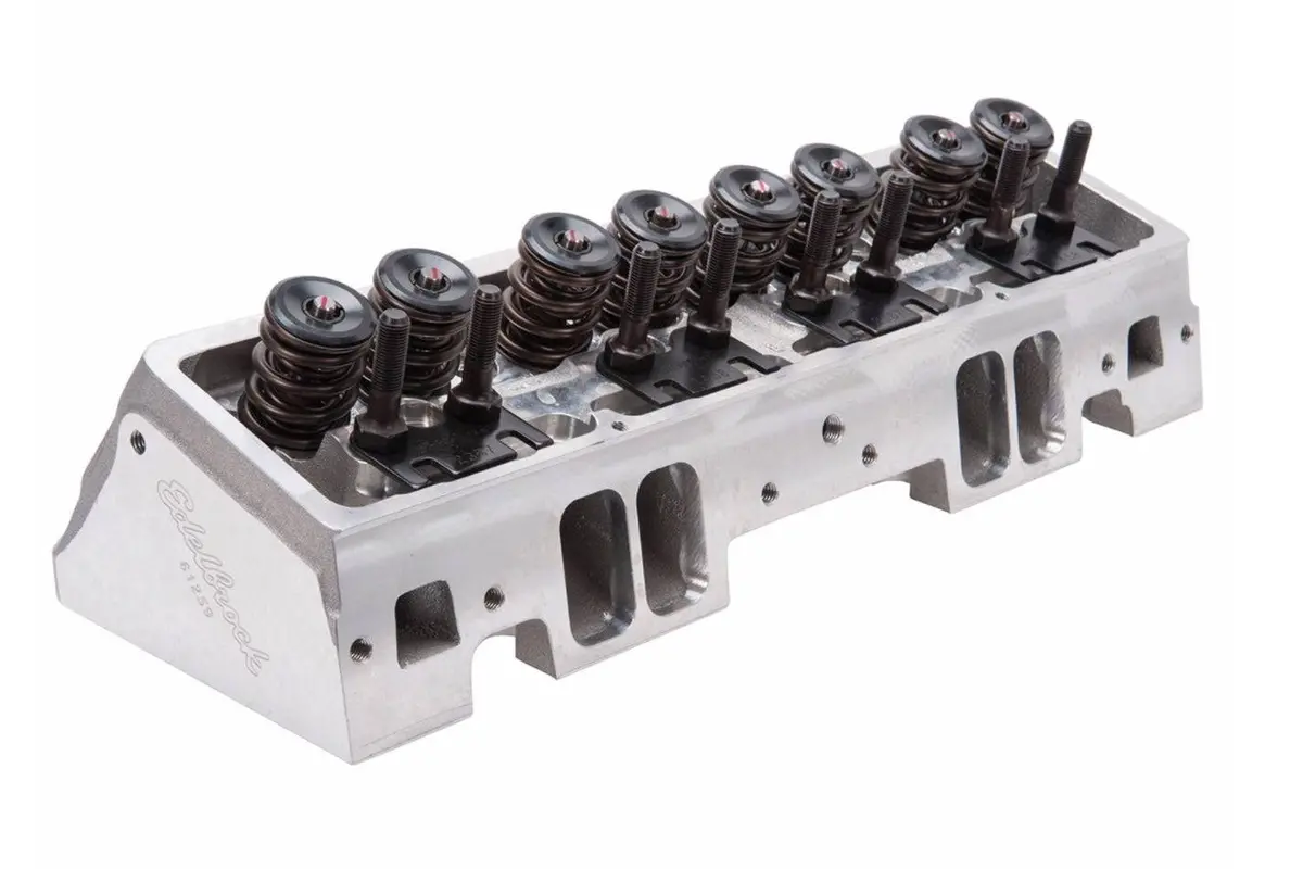 Edelbrock Sbc Victor Jr Cylinder Head 220Cc A/P 64Cc Assm 1