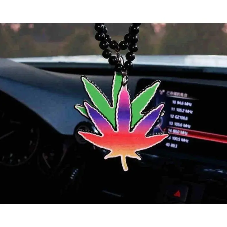 Fimble Leaf Rear View Mirror Ornament 1