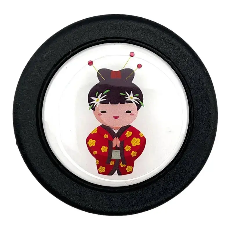 Geisha Girl Horn Button 1