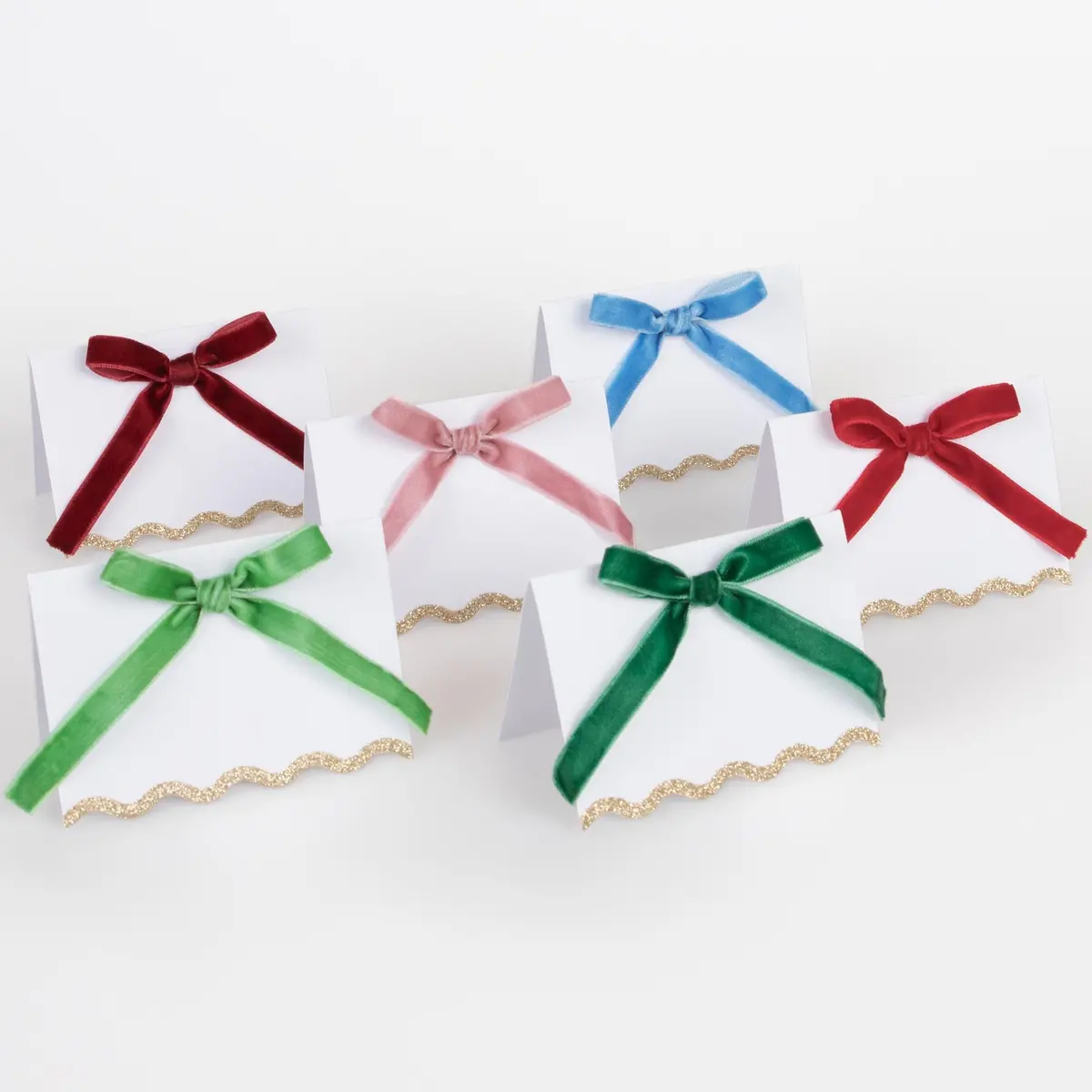 Velvet Bow Place Cards 1