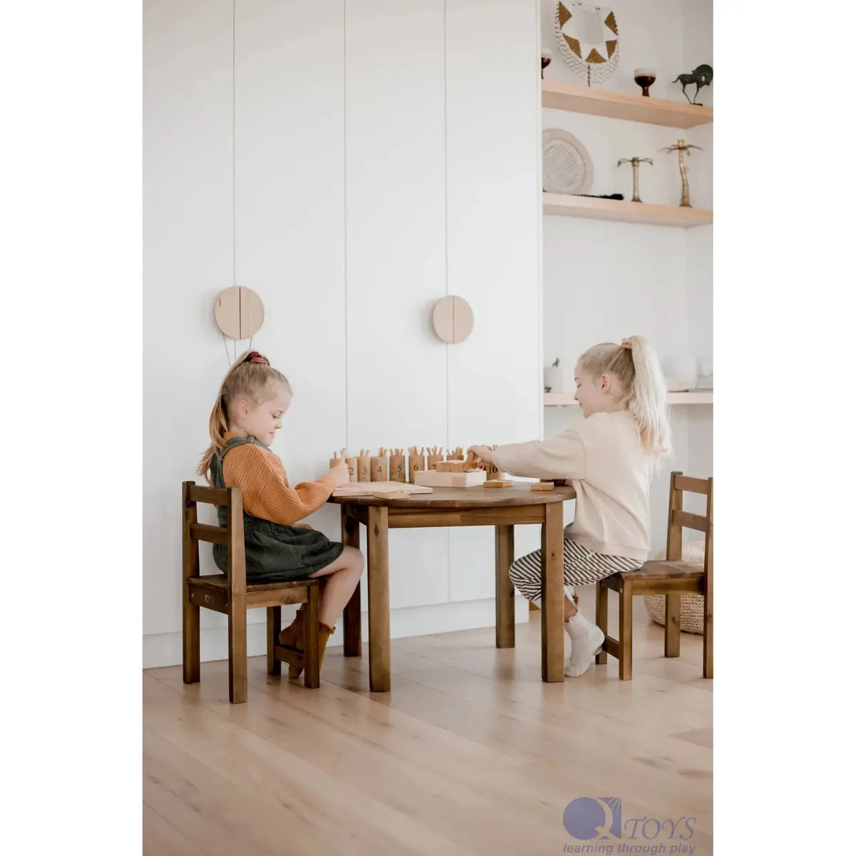 Acacia Large Round Table With 2 Chairs Various Sizes 2
