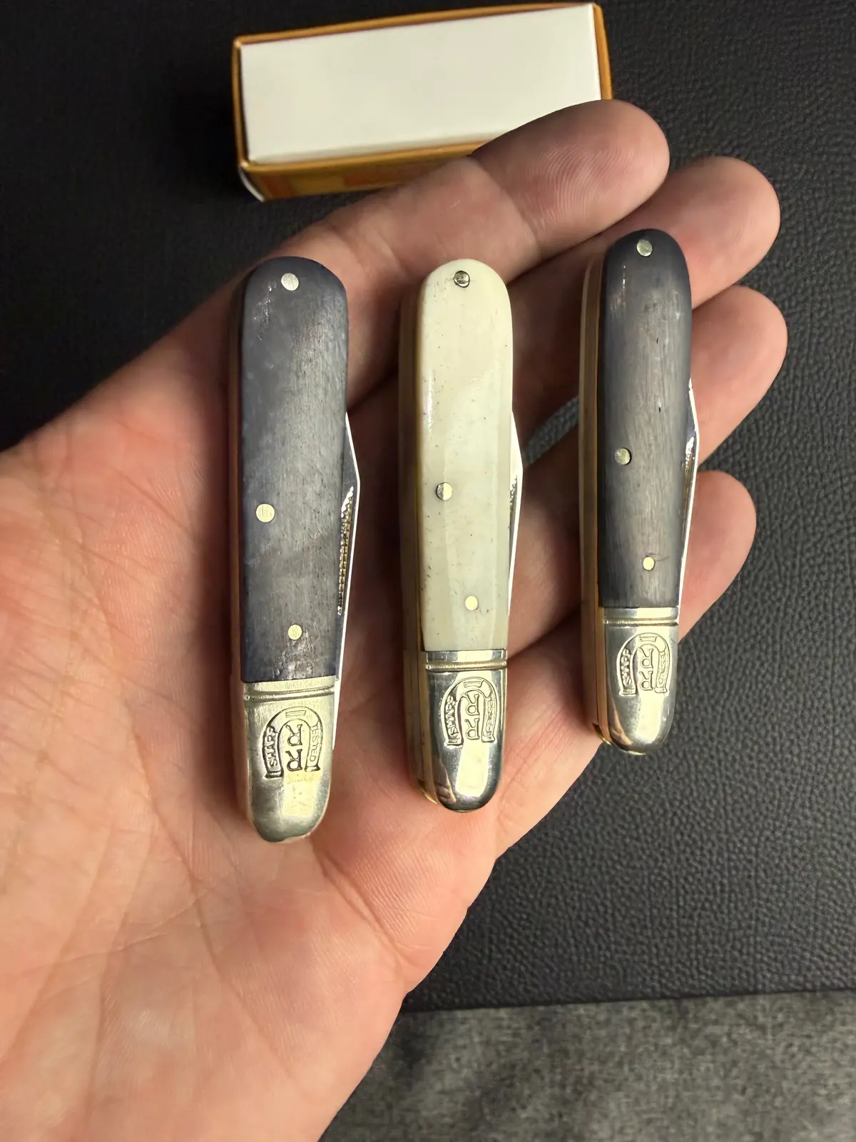 Bob Chesbro Zebra Knives 1