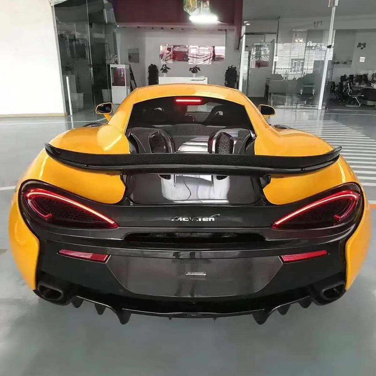 P1 Style Dry Carbon Fiber Wing Spoiler For Mclaren 570S 1