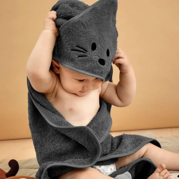 Aki Hooded Baby Towel Various Colours 1