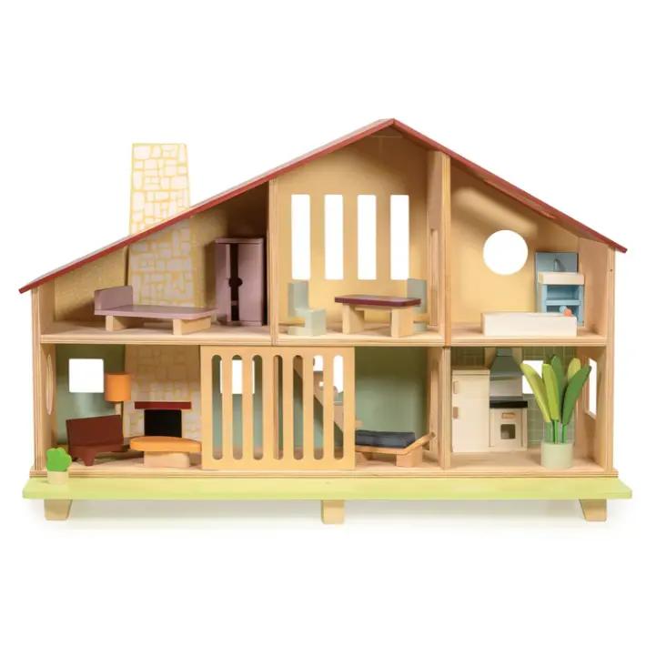 Cedar Chalet With Furniture 1