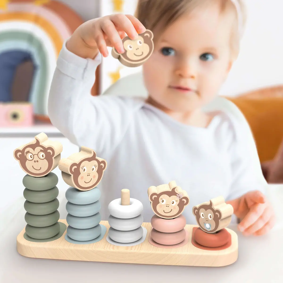 Monkey Family Stacker 1