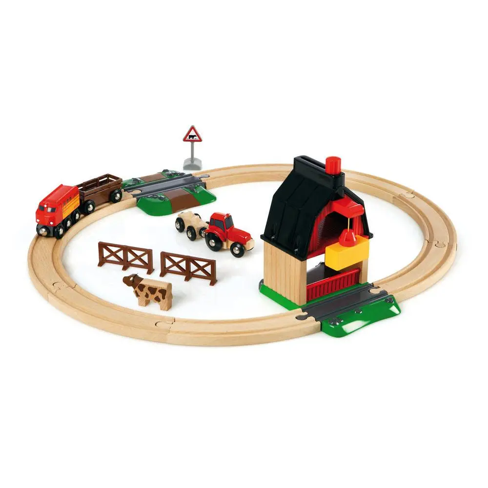 Brio Farm Railway 20 Piece Set 2
