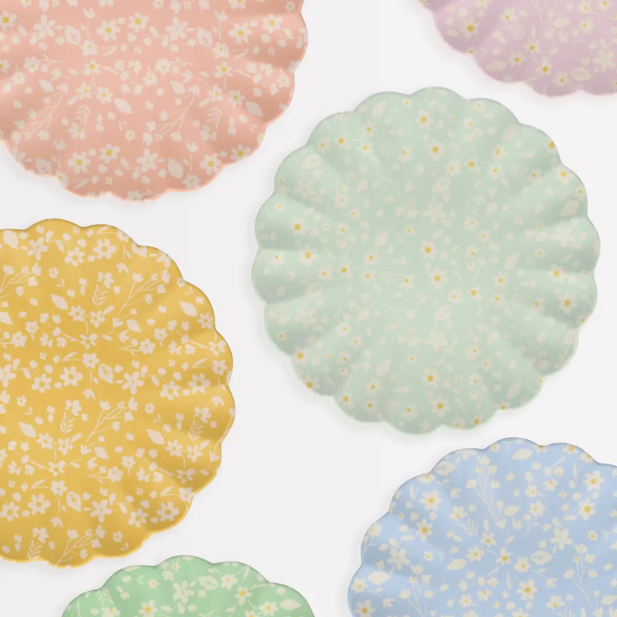 Floral Reusable Bamboo Plates 2
