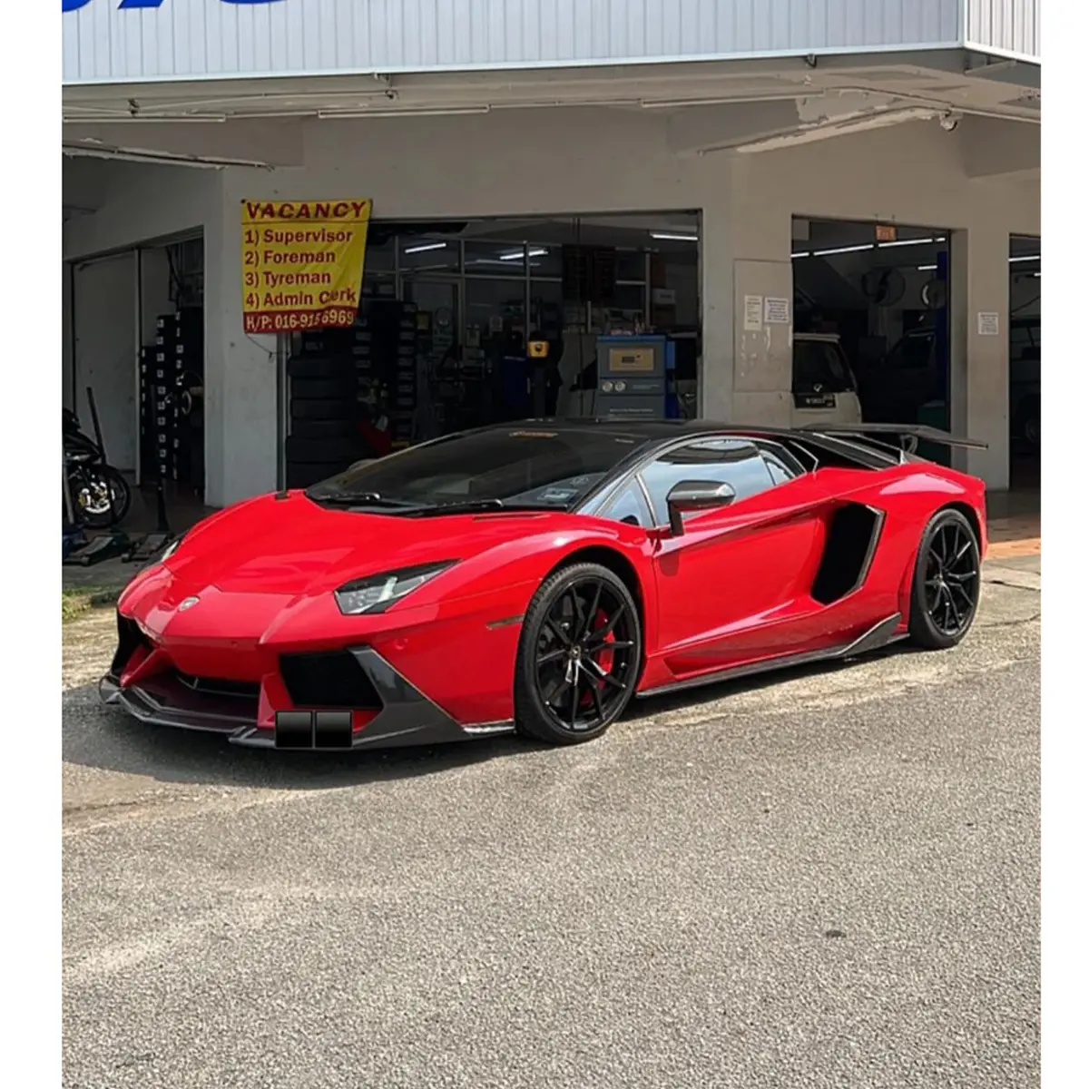 V Style Dry Carbon Fiber Front Splitter For Lamborghini Aventador Lp700 1