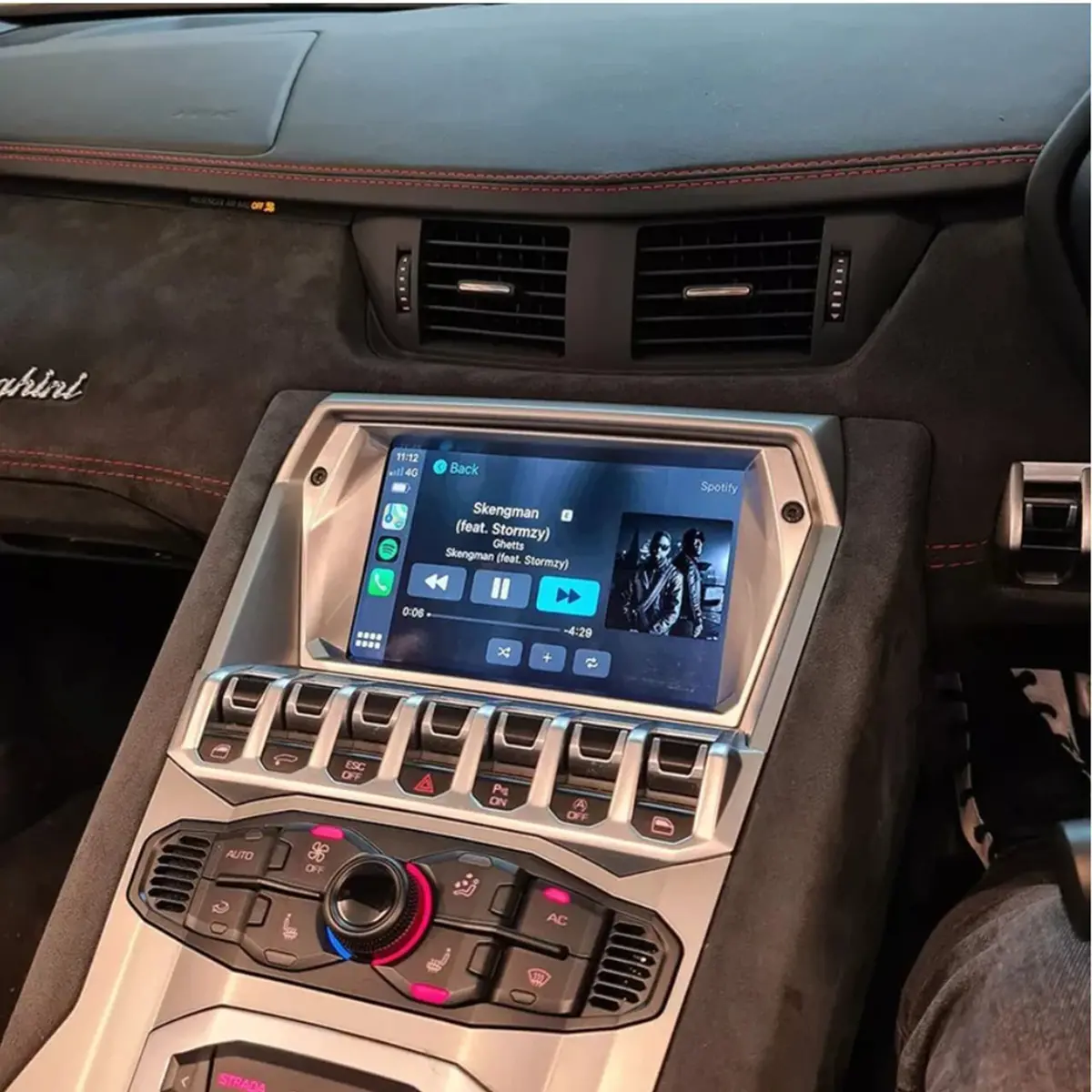 Apple Carplay & Android Auto Retrofit Head Unit For Lamborghini Urus 1