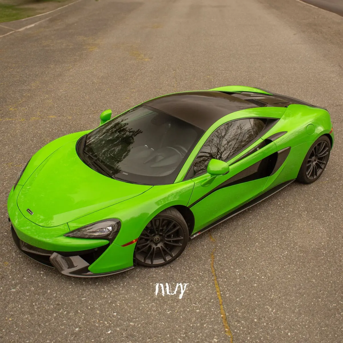 Stratec Dry Carbon Fiber Side Skirts For Mclaren 570S 1