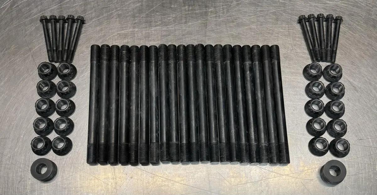 Used Arp 2000 250-4203 6.4L Head Stud Kit 1