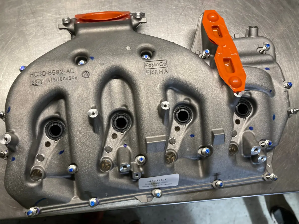 6.7L Powerstroke Valve Cover (Right) 1