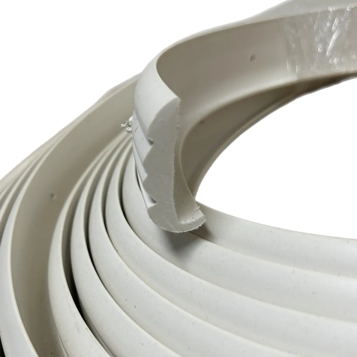 Taco Marine 1-5/8" X 5/8" 60' Off White Rub Rail For Pioneer Boats V11-9888Whp60d 1